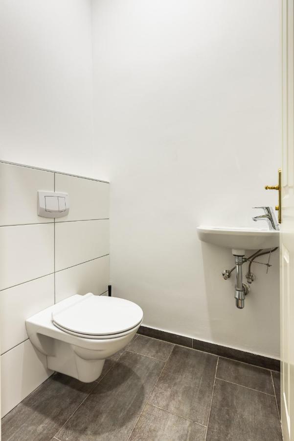 Classy And Elegant Apartments In A Calm Area Wenen Buitenkant foto