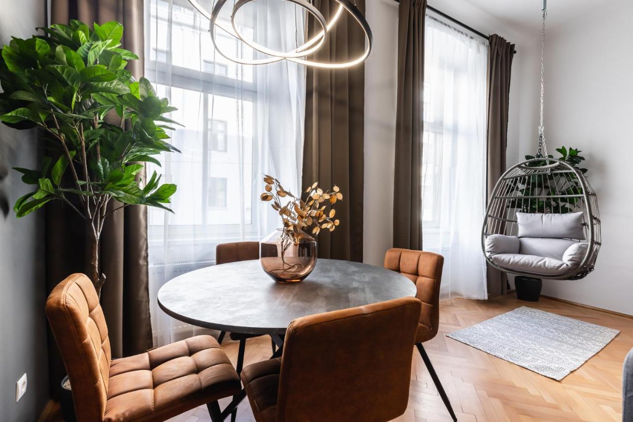 Classy And Elegant Apartments In A Calm Area Wenen Buitenkant foto