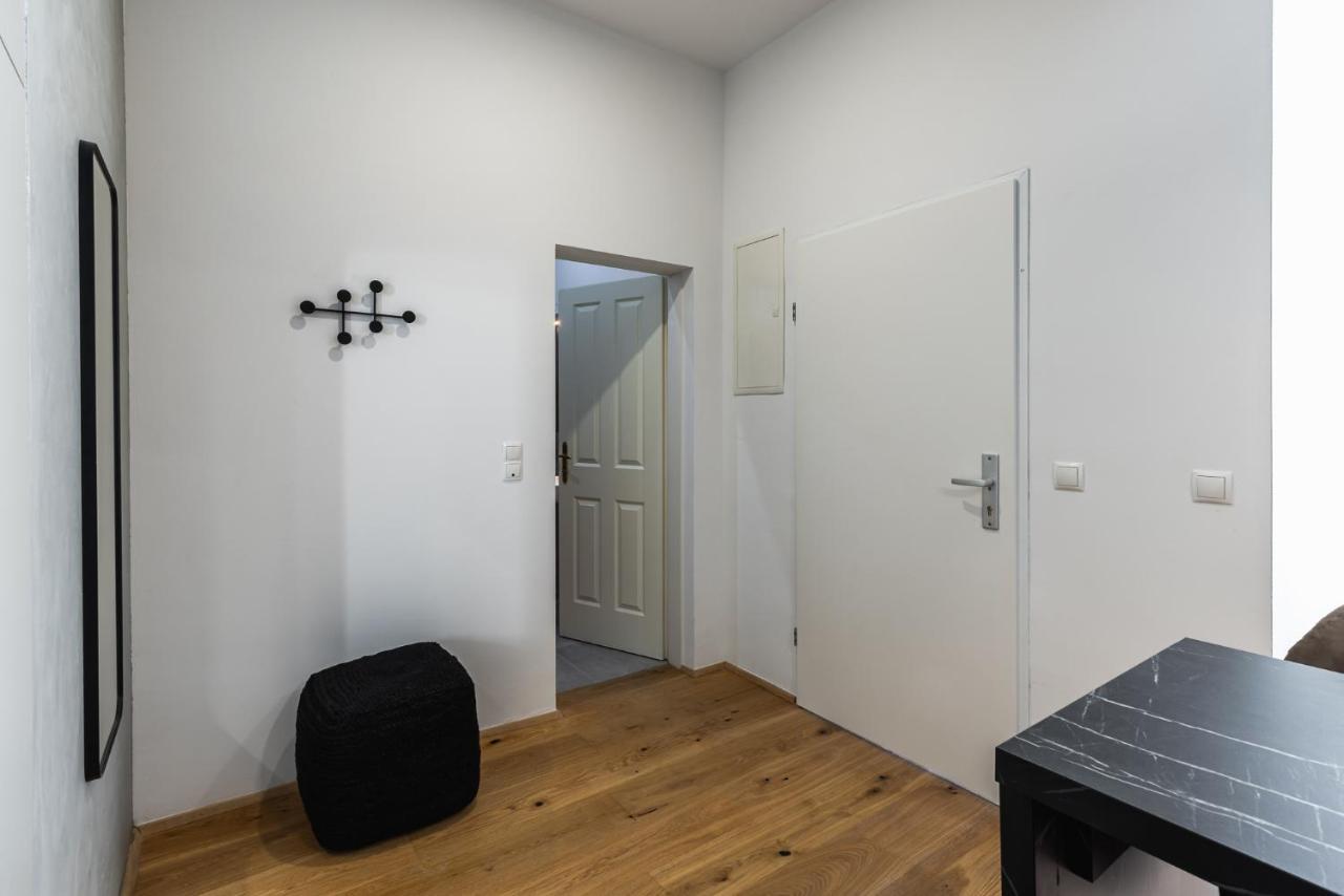 Classy And Elegant Apartments In A Calm Area Wenen Buitenkant foto